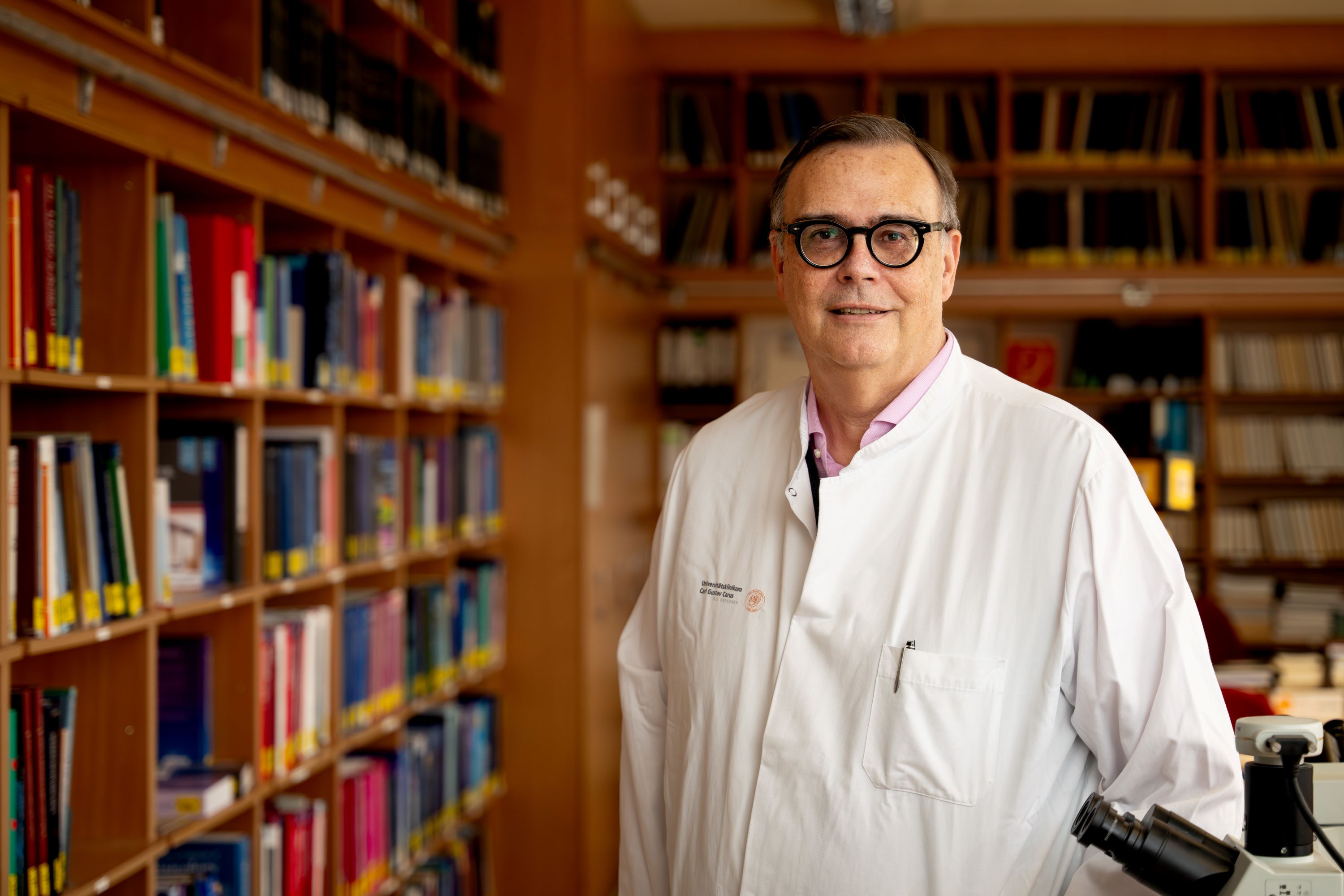 Interview mit Prof. Dr. Gustavo Baretton, Direktor des Instituts für Pathologie, über die nachhaltige Veränderung von Diagnostik und Patientenversorgung durch digitale Technologien